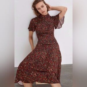🆕 NWT ~ Zara Ruched Floral Midi Dress - XS